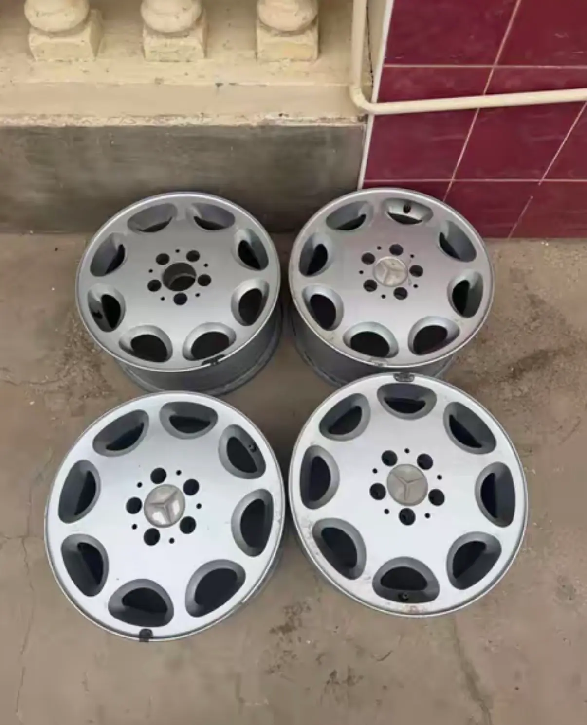 Mercedes diskalar w210 modelinki mordanky 1