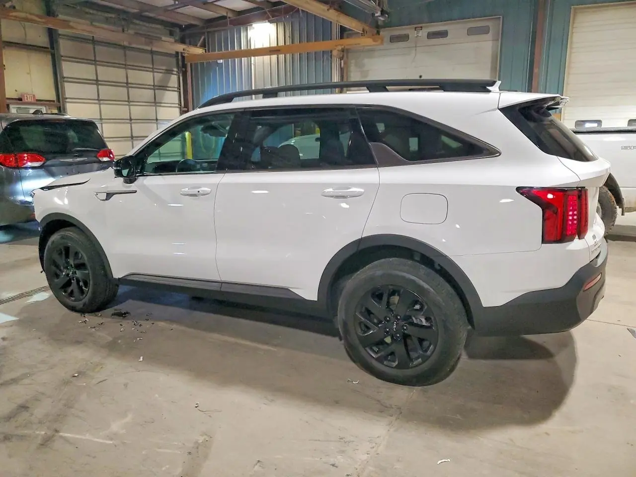 2023 Kia Sorento X-Line S 2