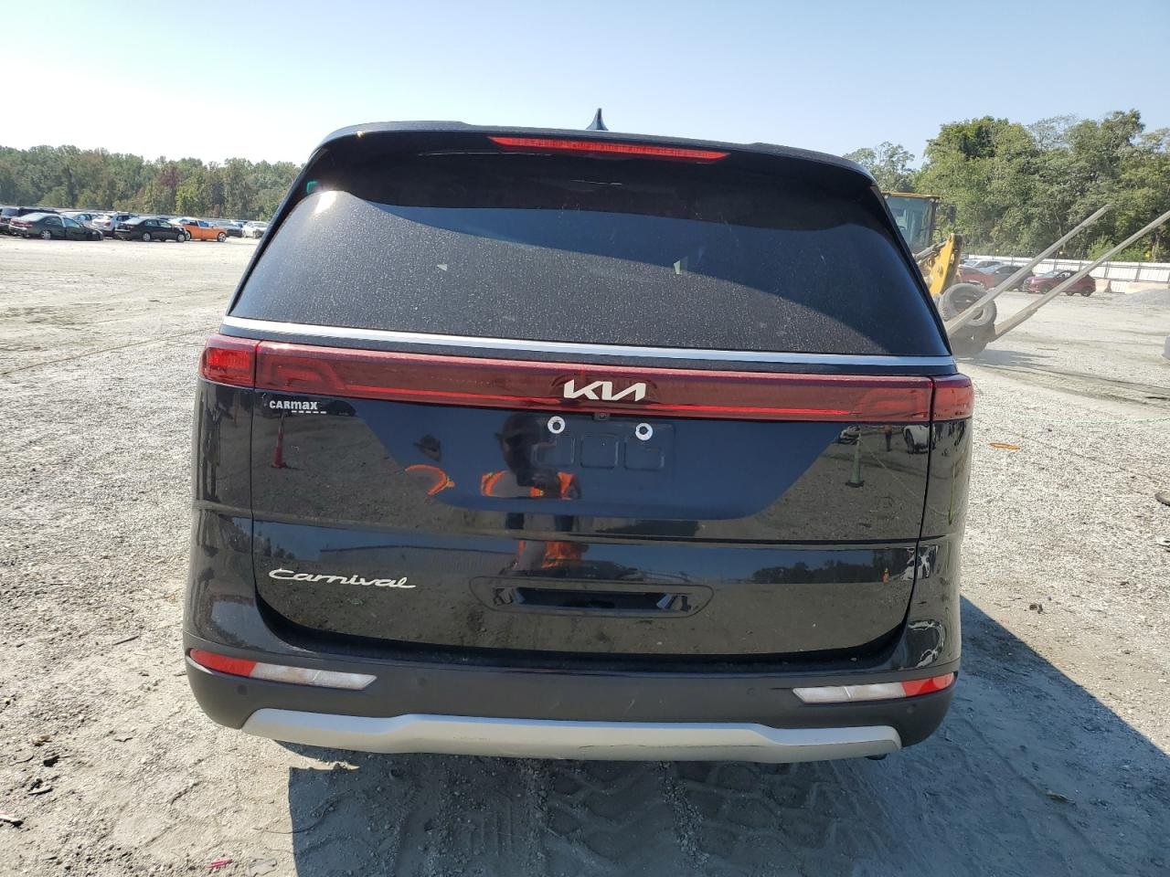 2022 Kia Carnival Lx 12