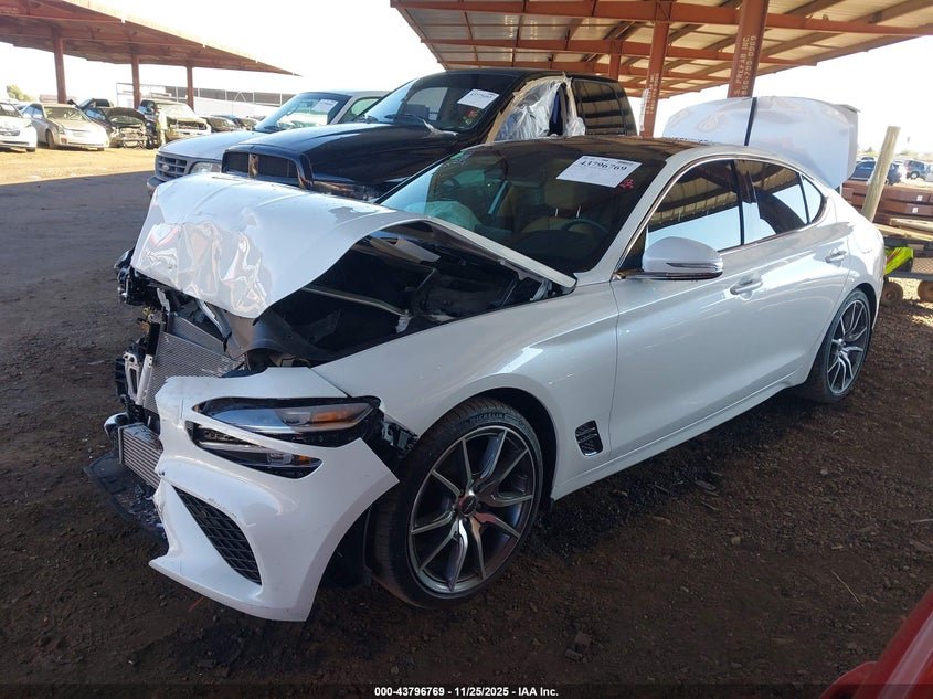 2022 Genesis G70 2.0T Rwd 10