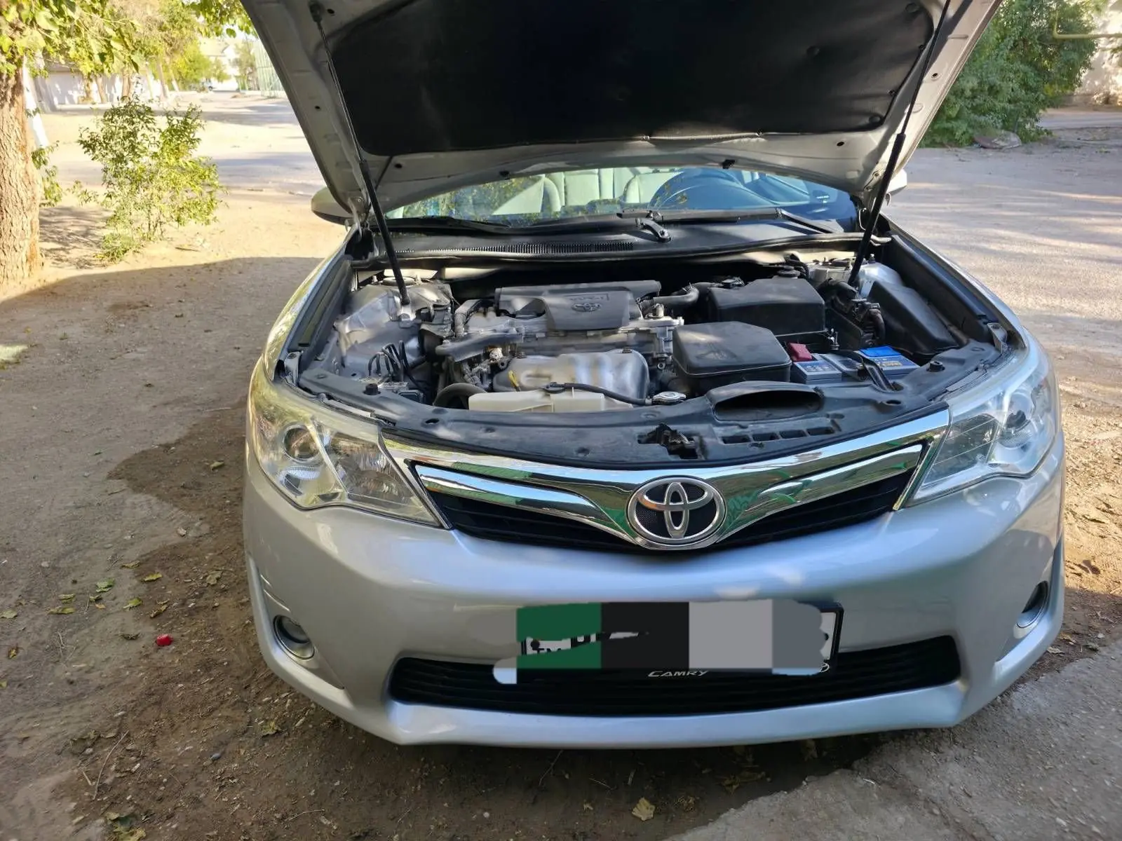 2014 TOYOTA Camry 5