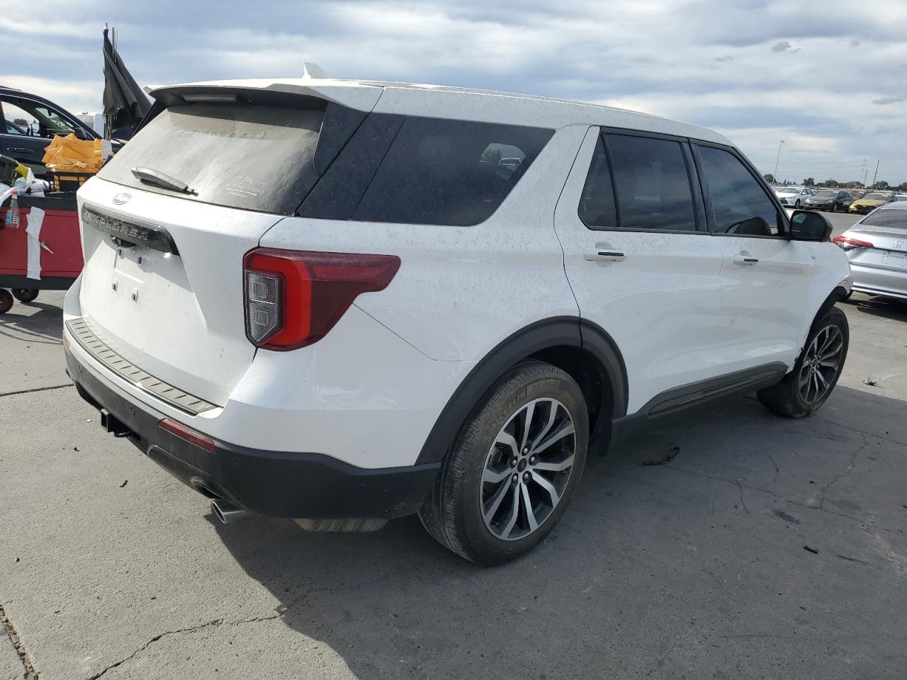 2022 Ford Explorer St-Line 3