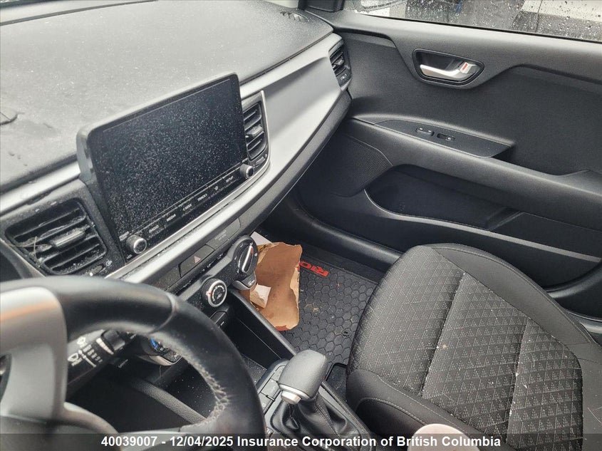 2023 Kia Rio 15