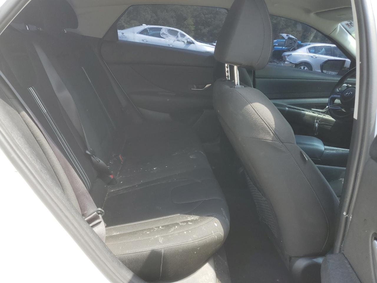 2021 Hyundai Elantra Sel 10