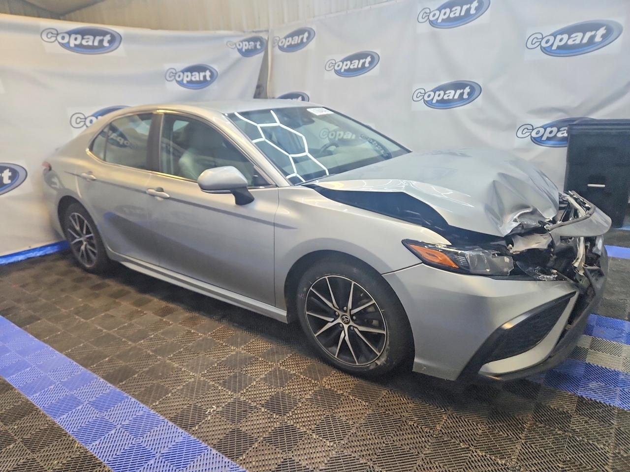 2022 Toyota Camry Se 12