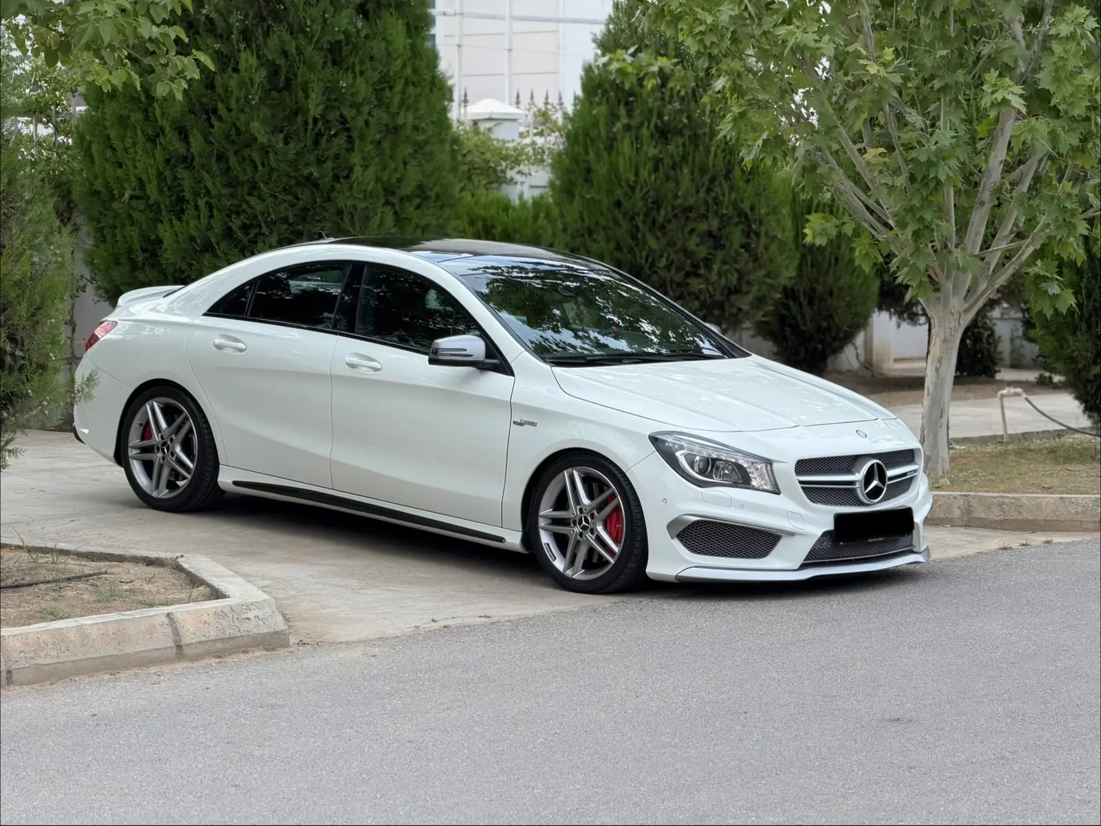 2015 MERCEDES-BENZ Cla 1