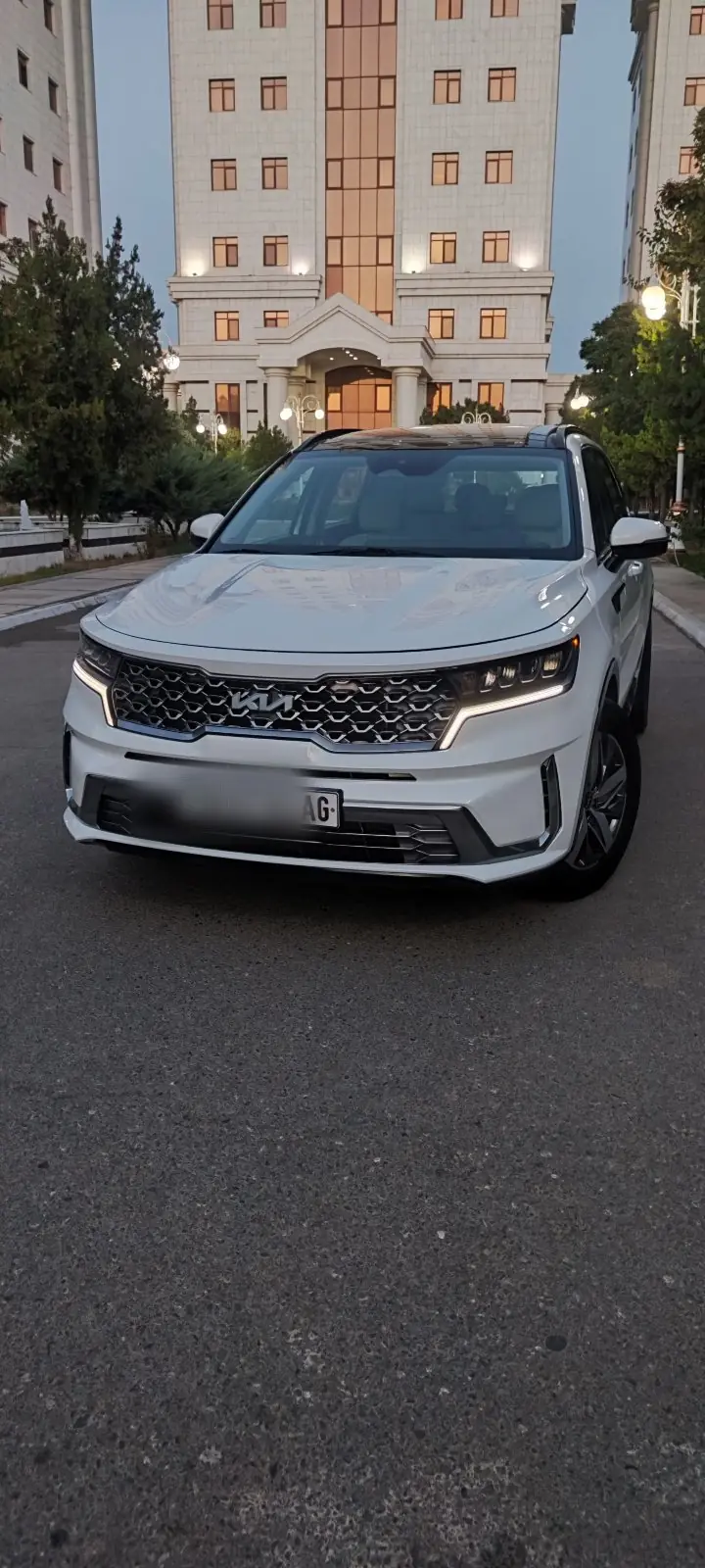 2022 Kia Sorento S 2