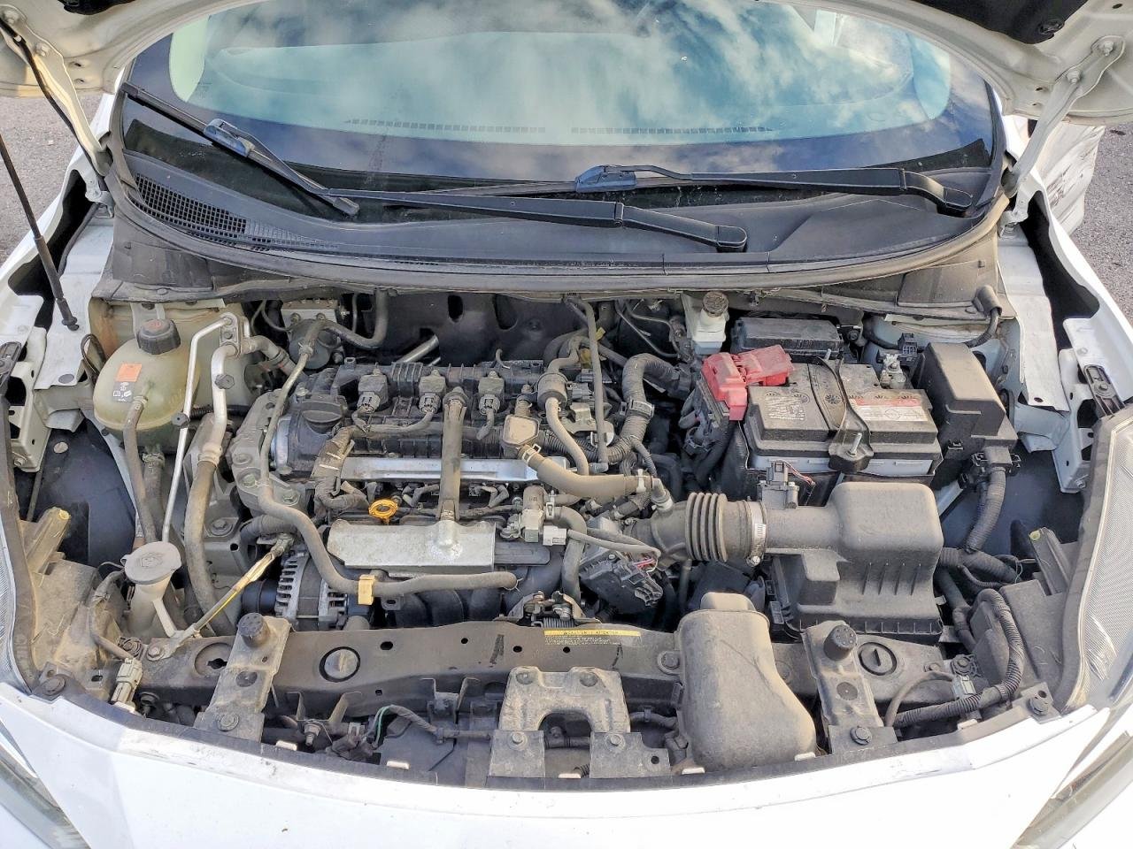 2021 Nissan Versa S 13