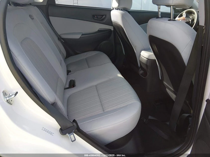 2023 Hyundai Kona Sel 14