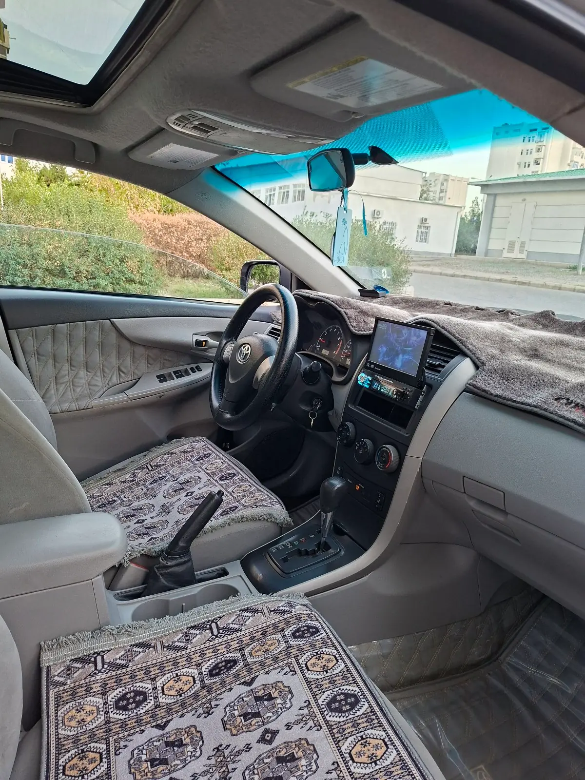 2013 TOYOTA Corolla 6