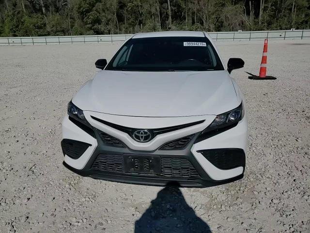 2021 Toyota Camry Se 22