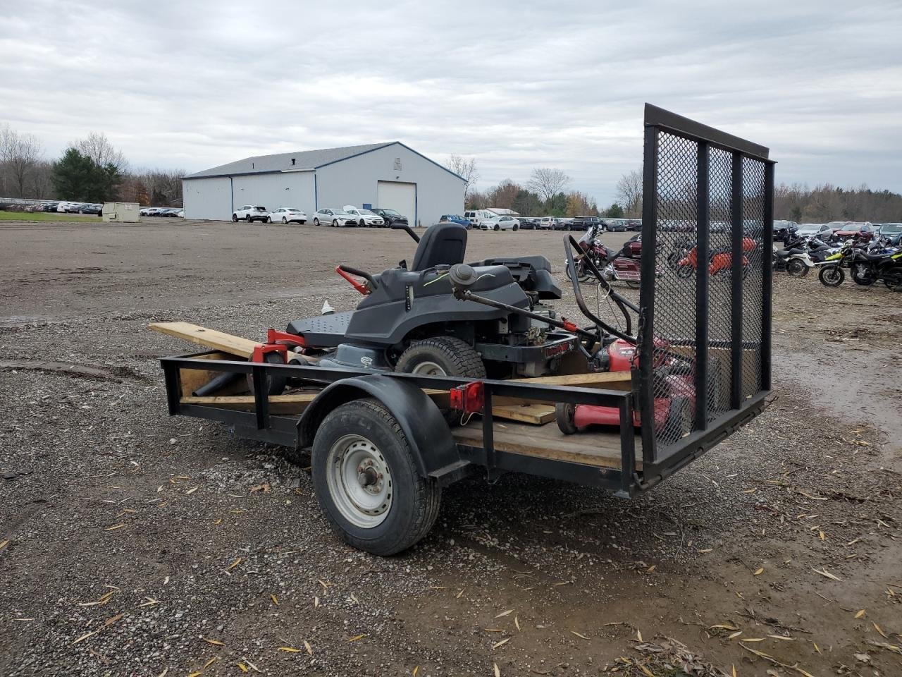 2015 Fabr Trailer 3