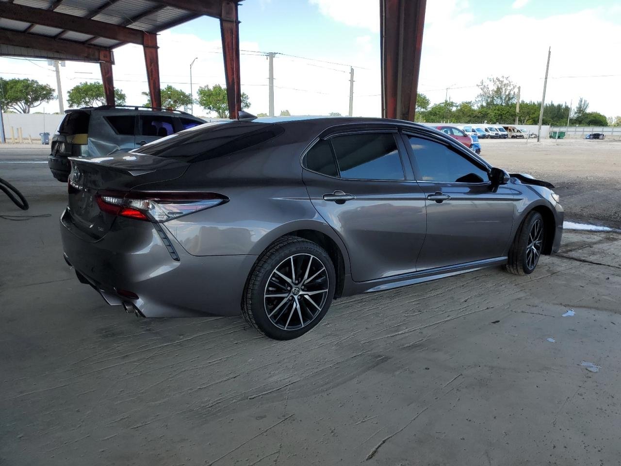 2021 Toyota Camry Se 3