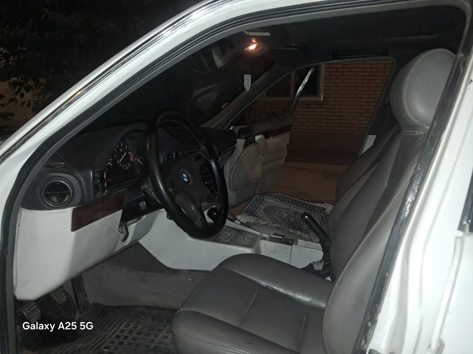 1990 BMW 525İ 5
