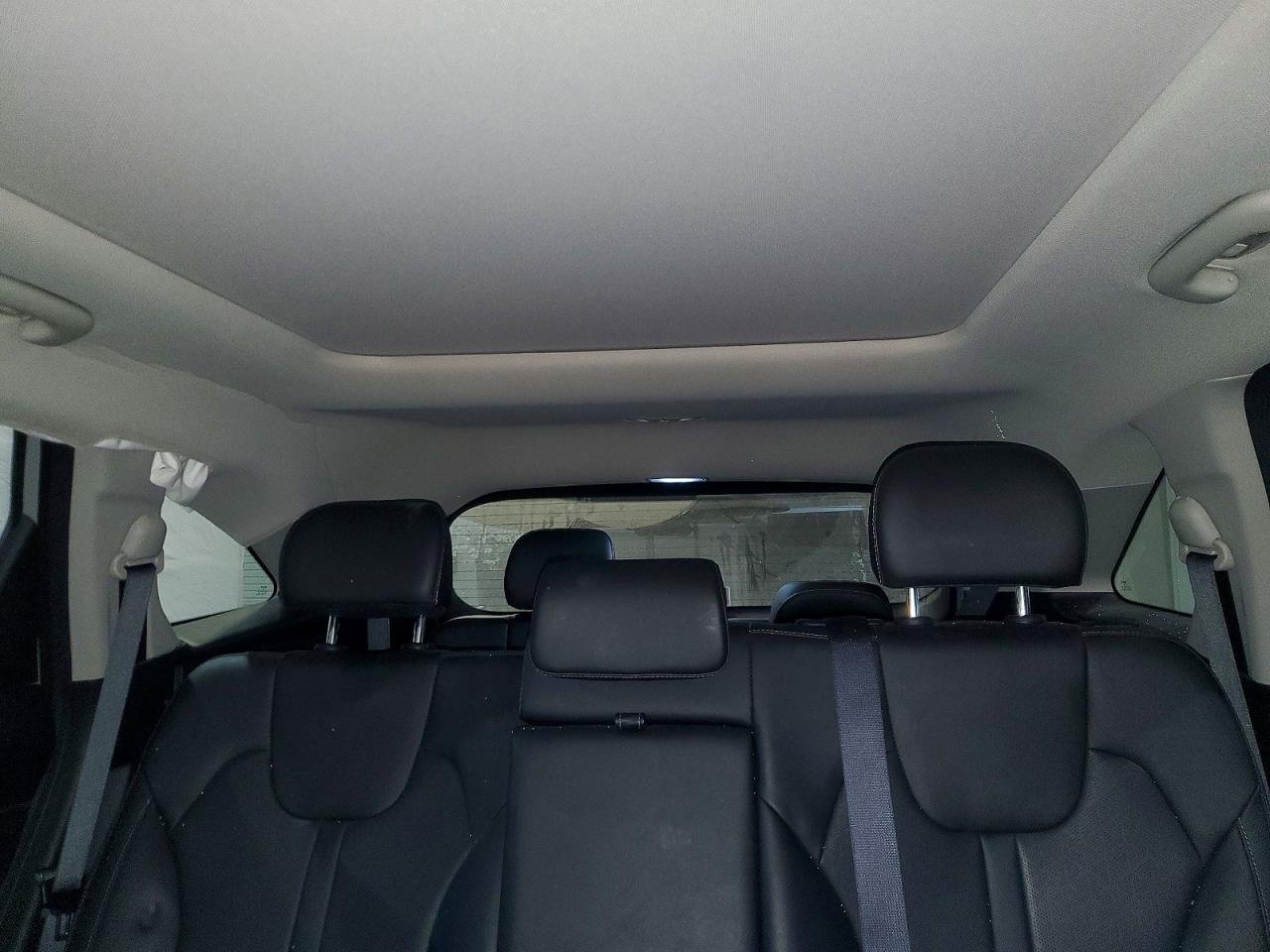 2023 Kia Sorento X-Line S 18