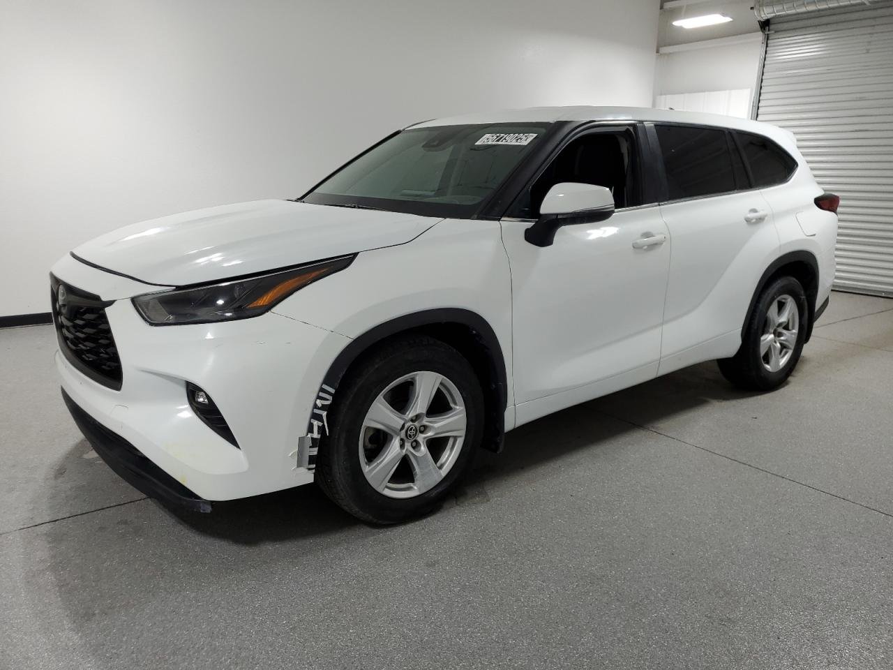 2023 Toyota Highlander Le 1