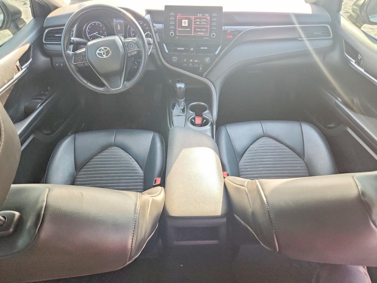 2021 Toyota Camry Se 10