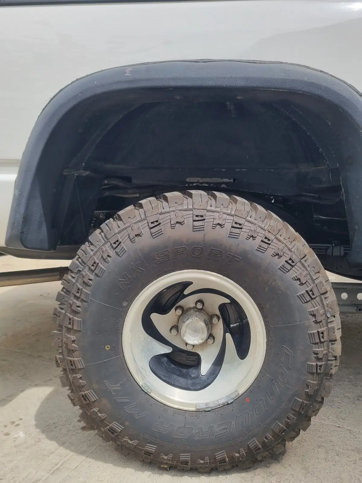 1994 CHEVROLET Suburban 3