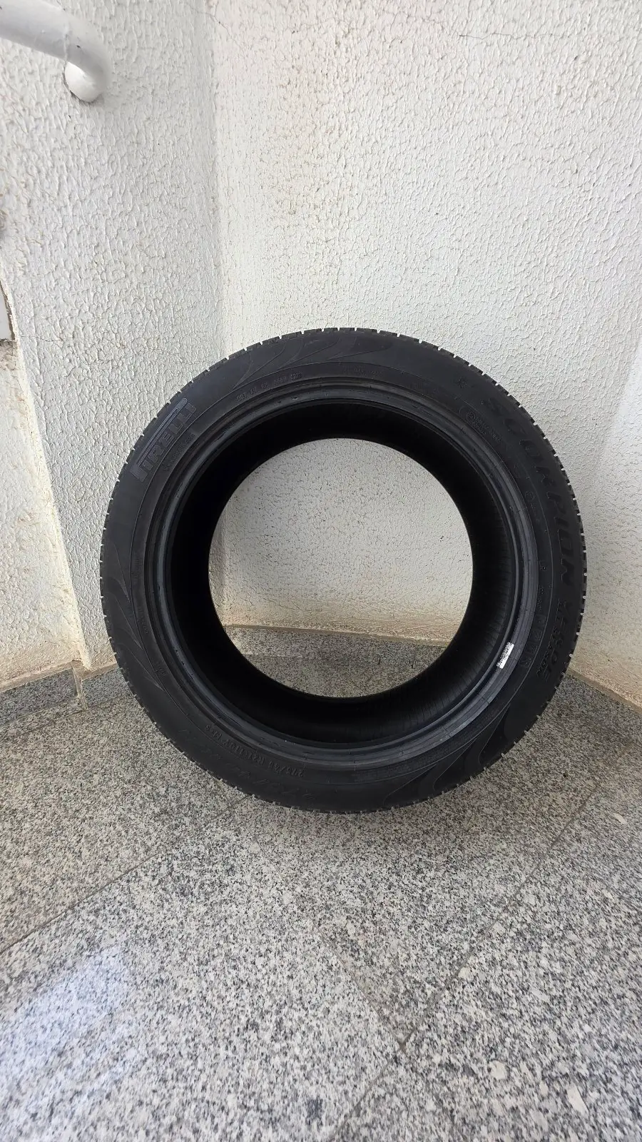 Teker 275/45/21R. Pirelli Scorpio 4