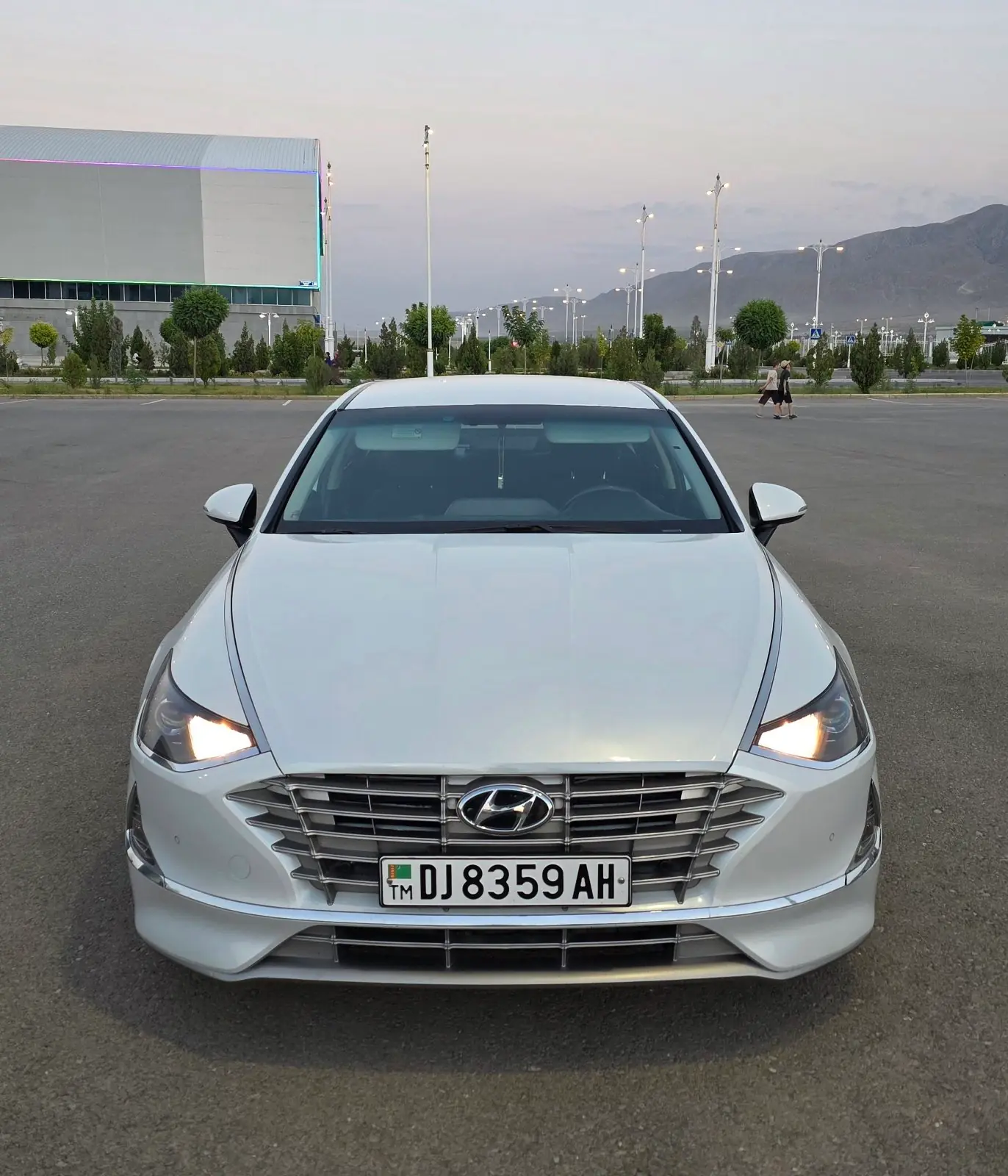 2020 Hundai Sonata Hybrid 1