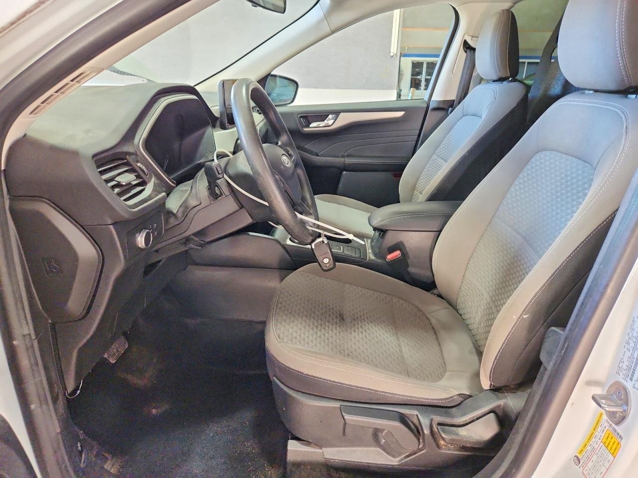 2021 Ford Escape Se 12