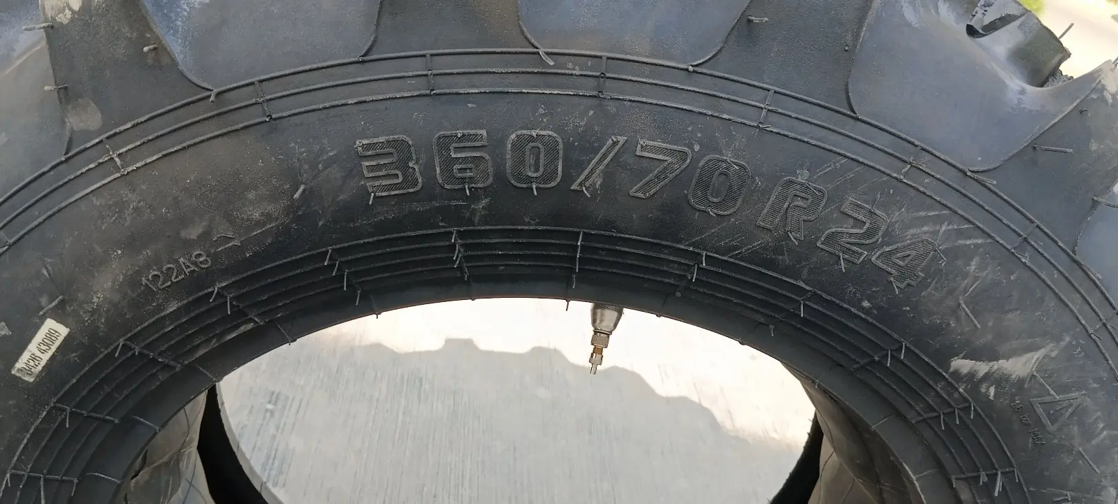 Teker 360/70-24 Altaysina 3