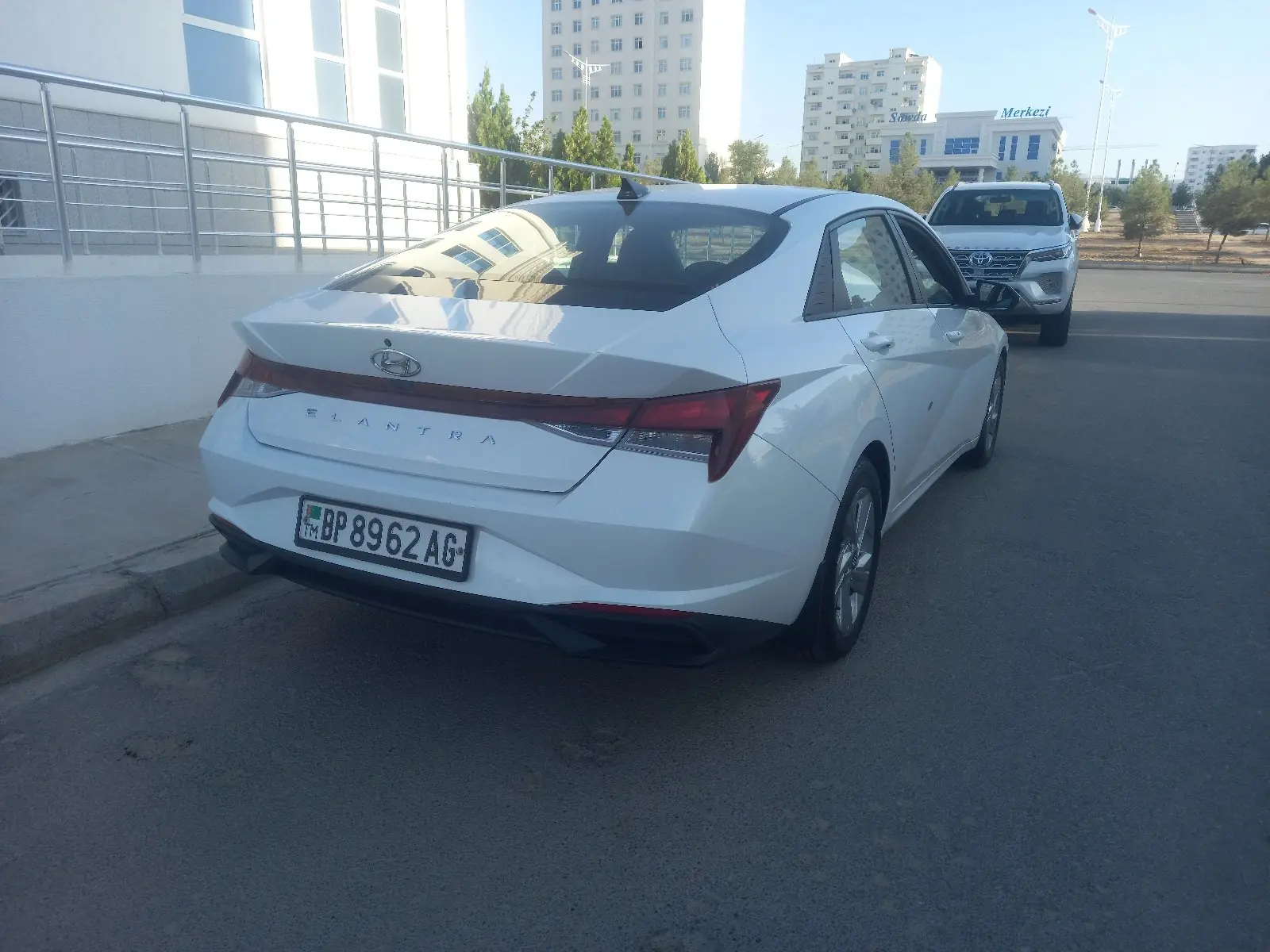 2021 Hyundai Elantra Sel 2
