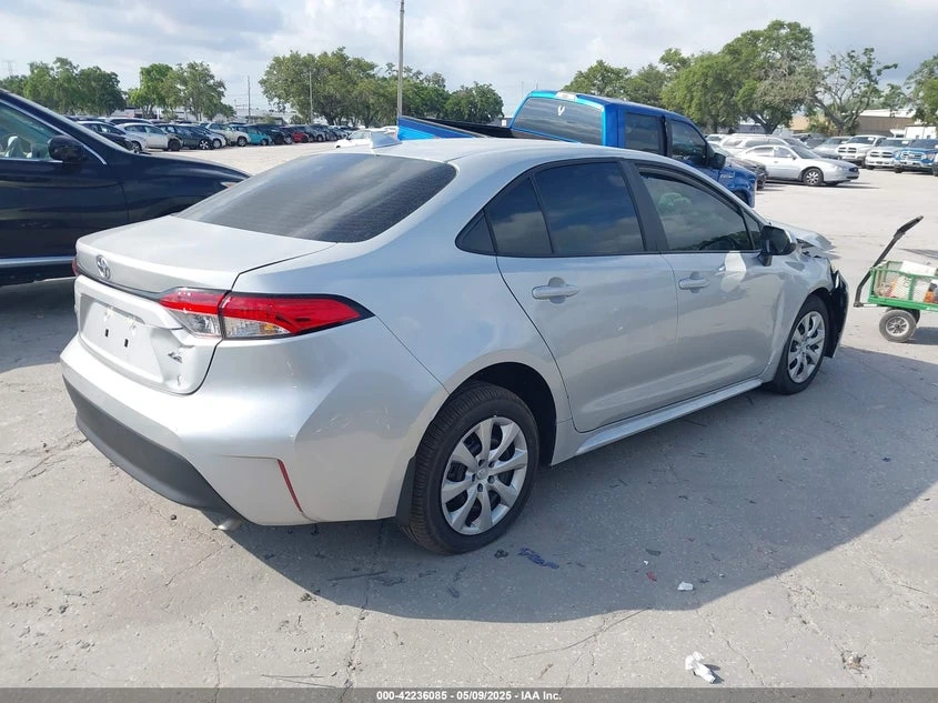 2025 Toyota Corolla Le 12