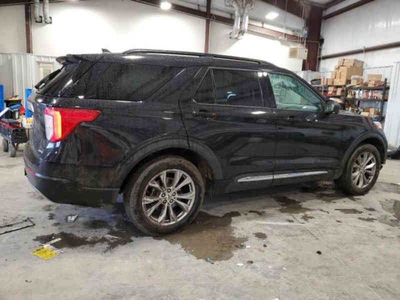 2023 FORD Explorer 5