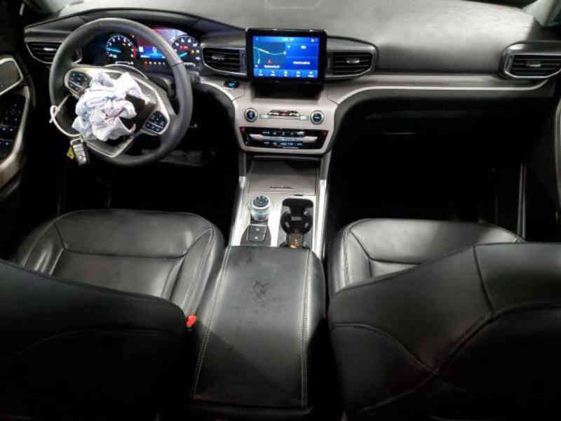 2023 FORD Explorer 8