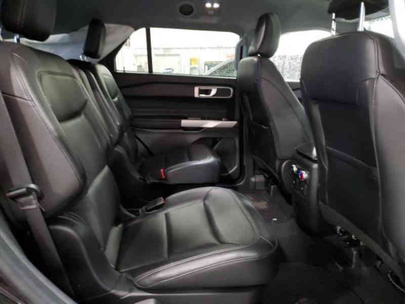 2023 FORD Explorer 11