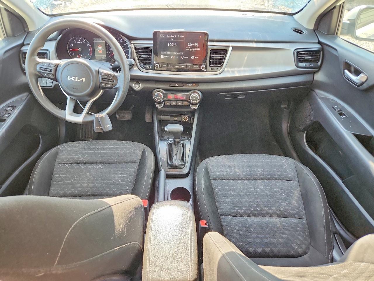 2023 Kia Rio S 8