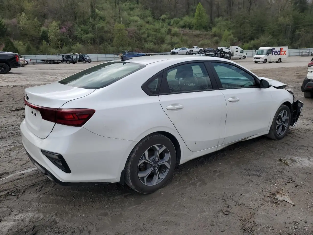 2021 Kia Forte Fe 8
