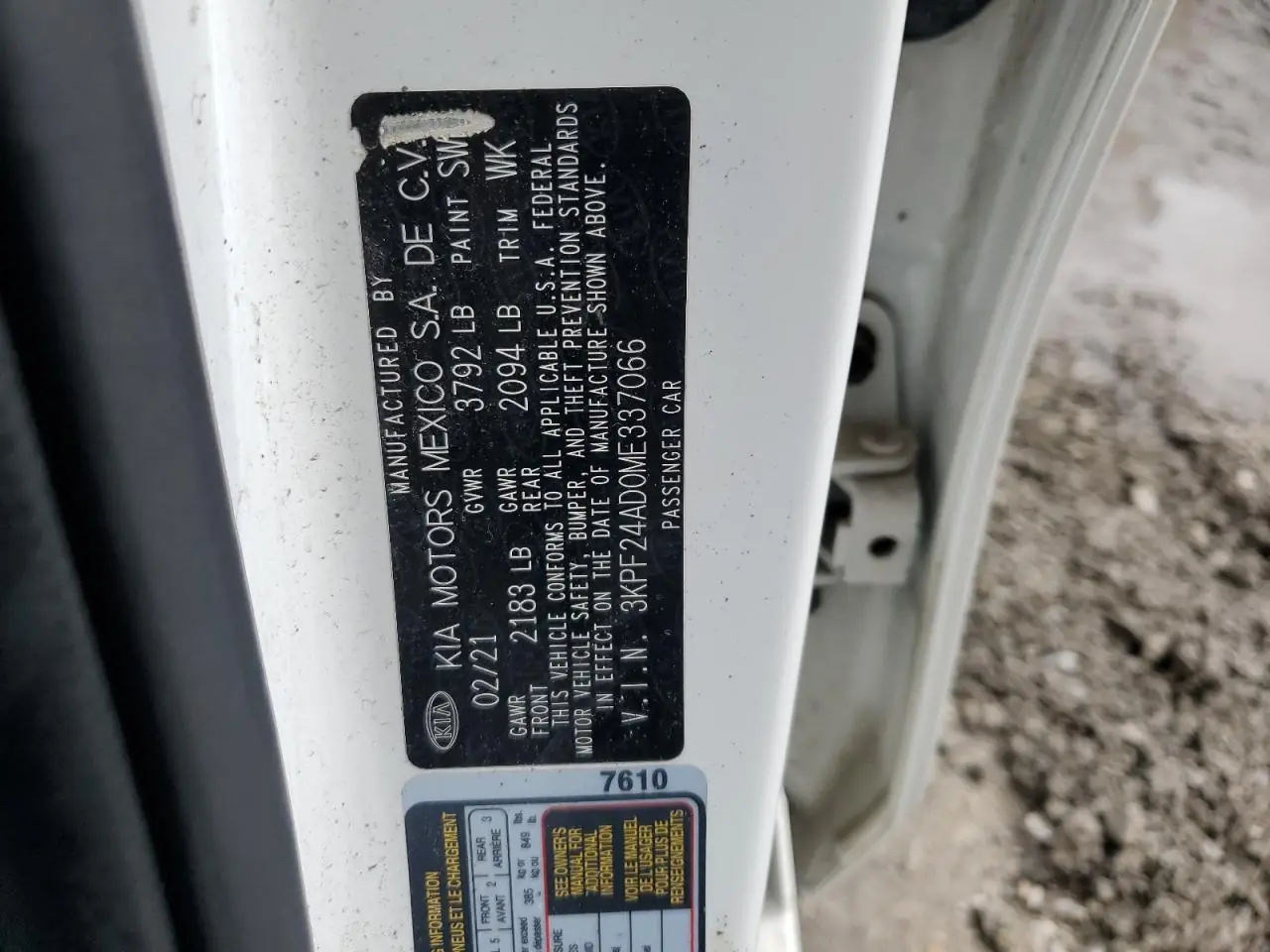 2021 Kia Forte Fe 17