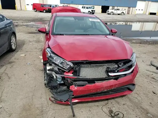 2023 Kia Forte Lxs 14