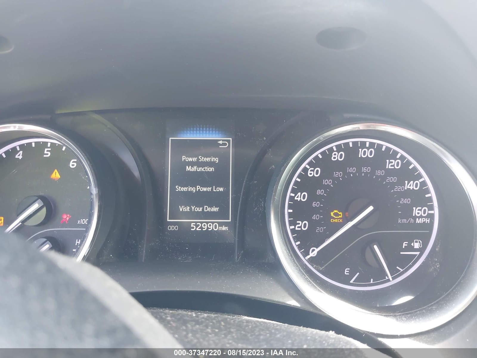 2019 Toyota Camry Le/Se/Xle/L 17