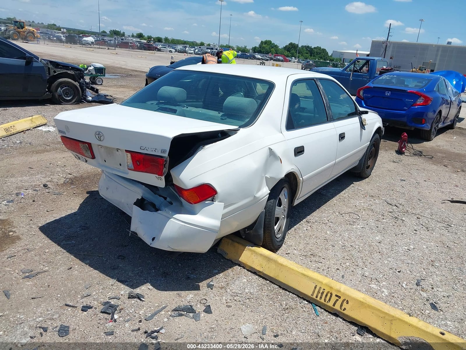 2000 Toyota Camry Le V6 9