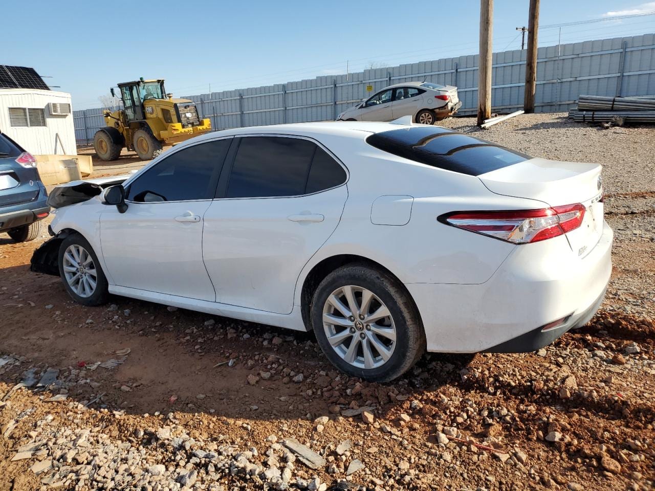 2020 Toyota Camry Le 9