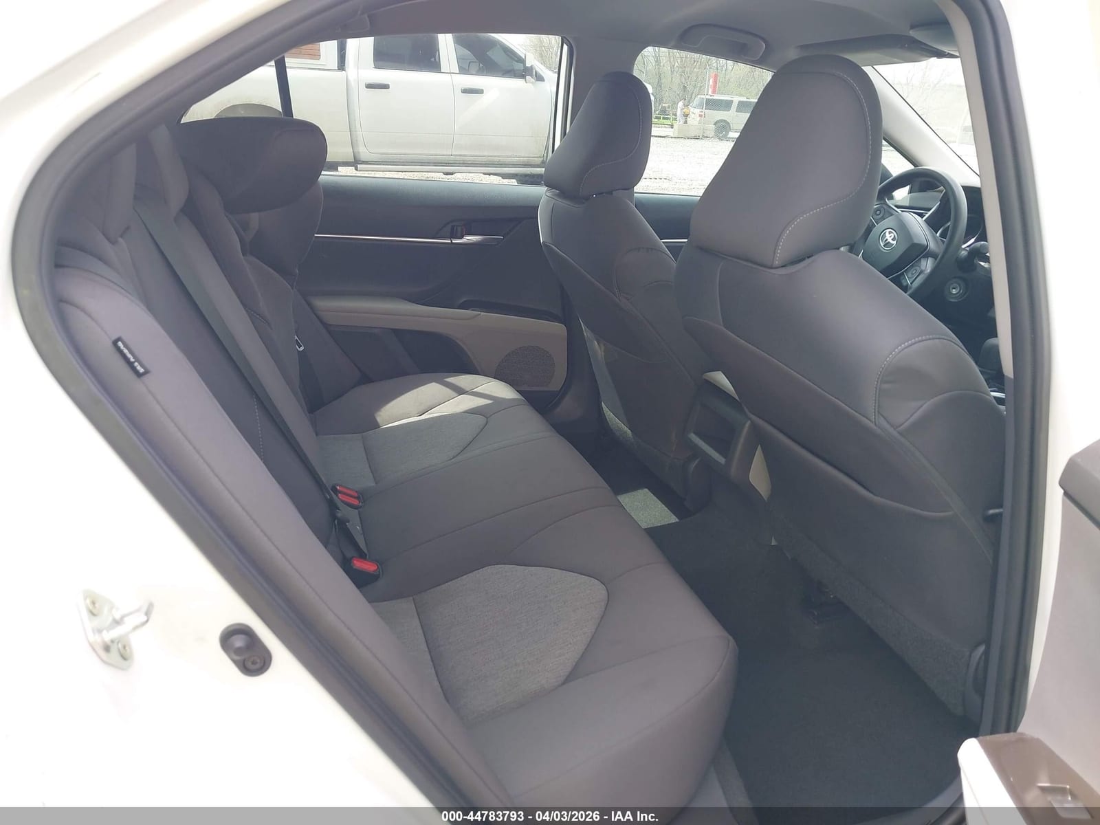 2021 Toyota Camry Le 16