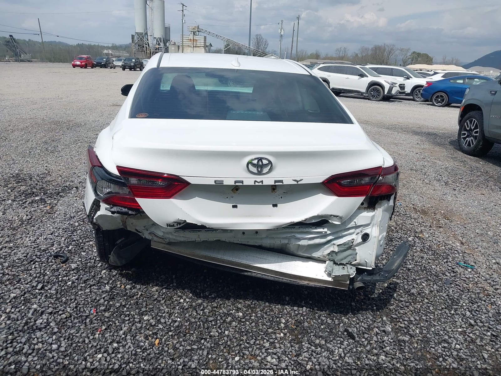 2021 Toyota Camry Le 24