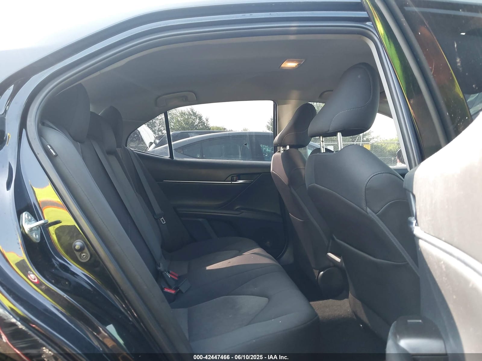 2022 Toyota Camry Le 9