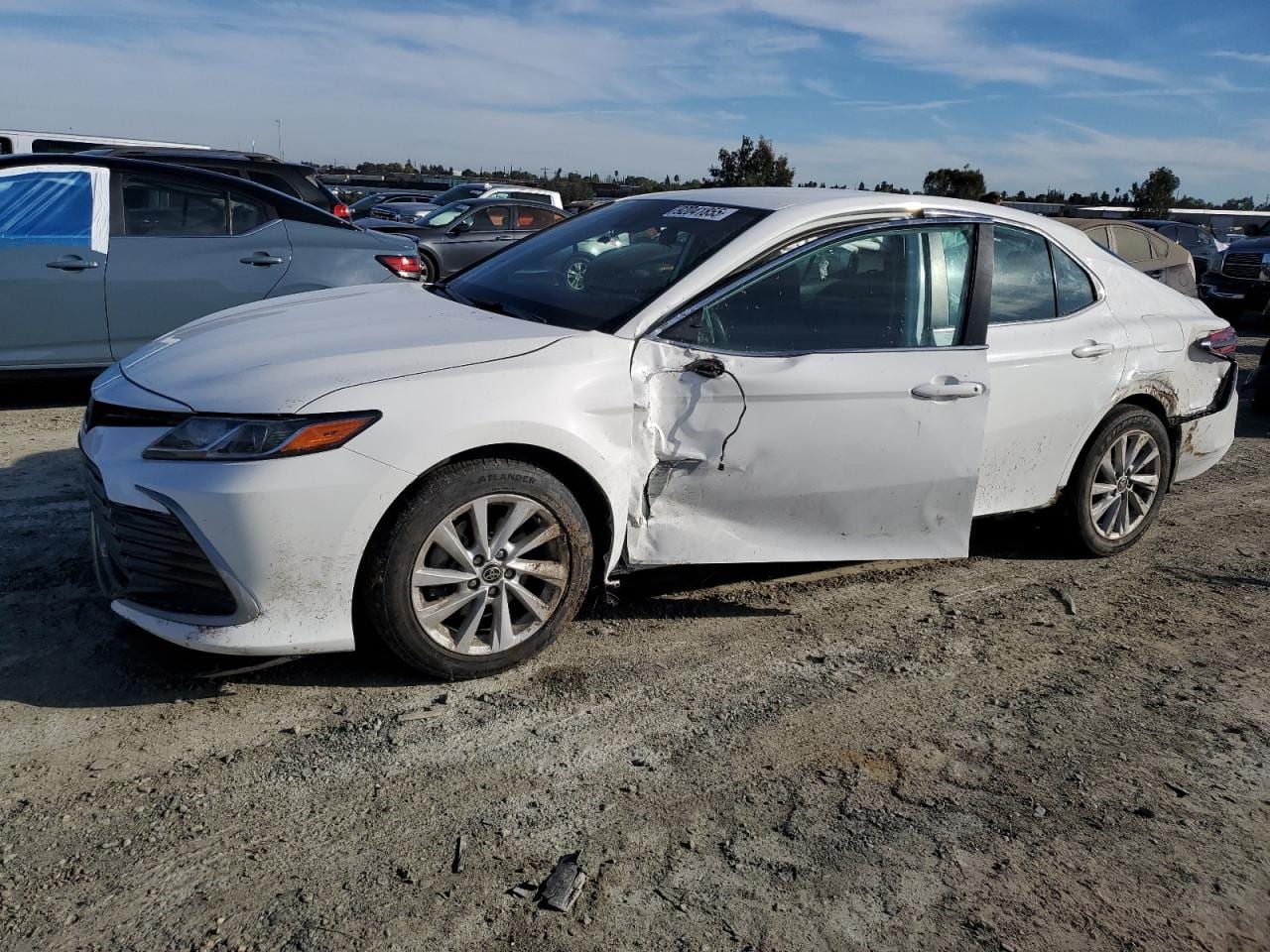 2022 Toyota Camry Le 3