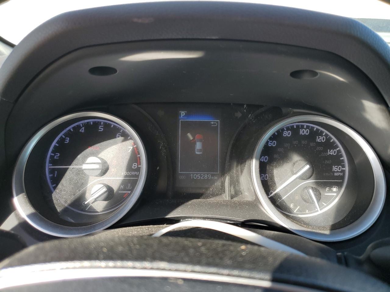 2022 Toyota Camry Le 11