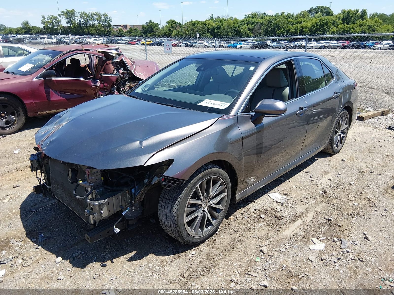 2021 Toyota Camry Xle V6 9