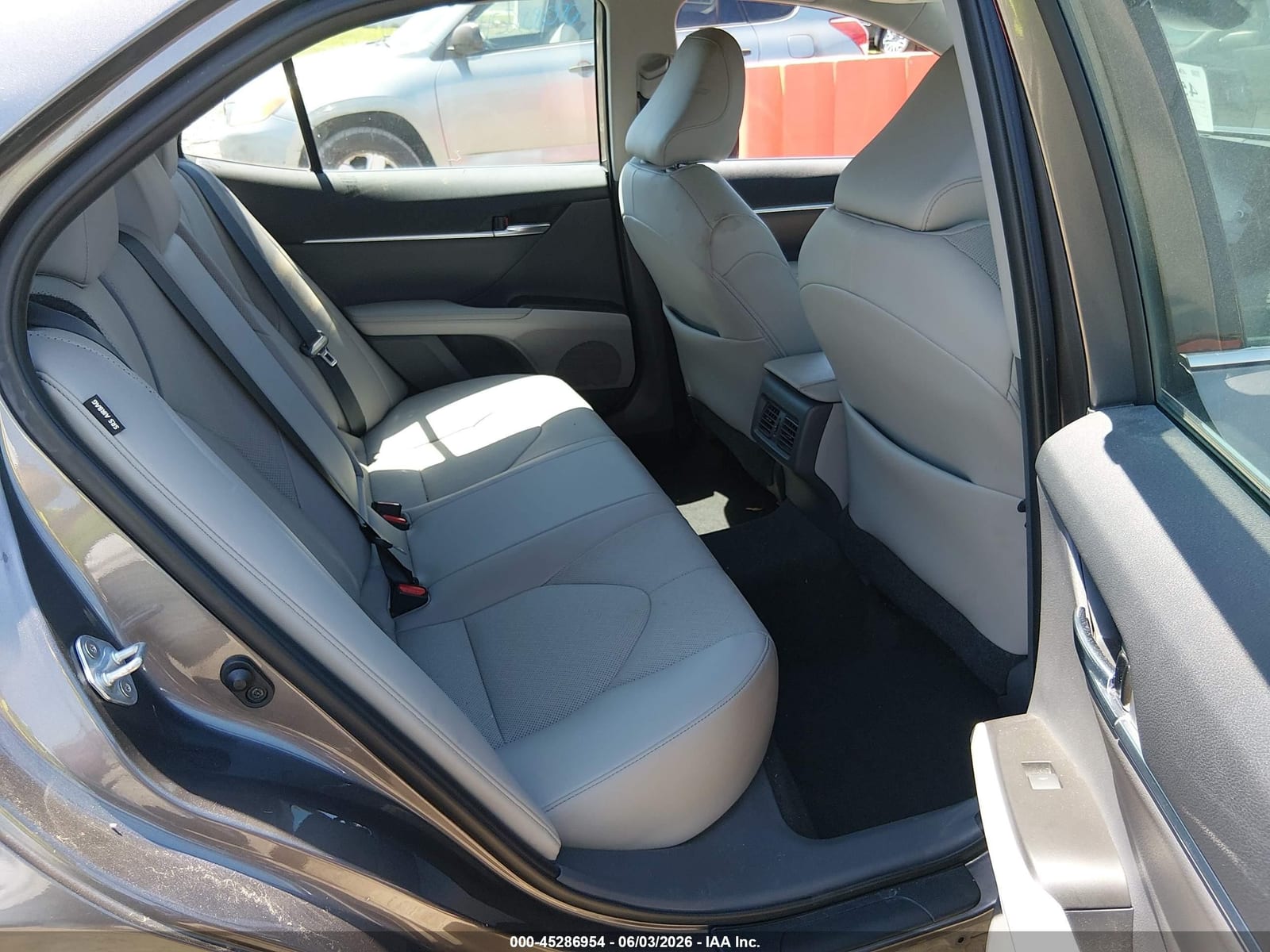 2021 Toyota Camry Xle V6 15