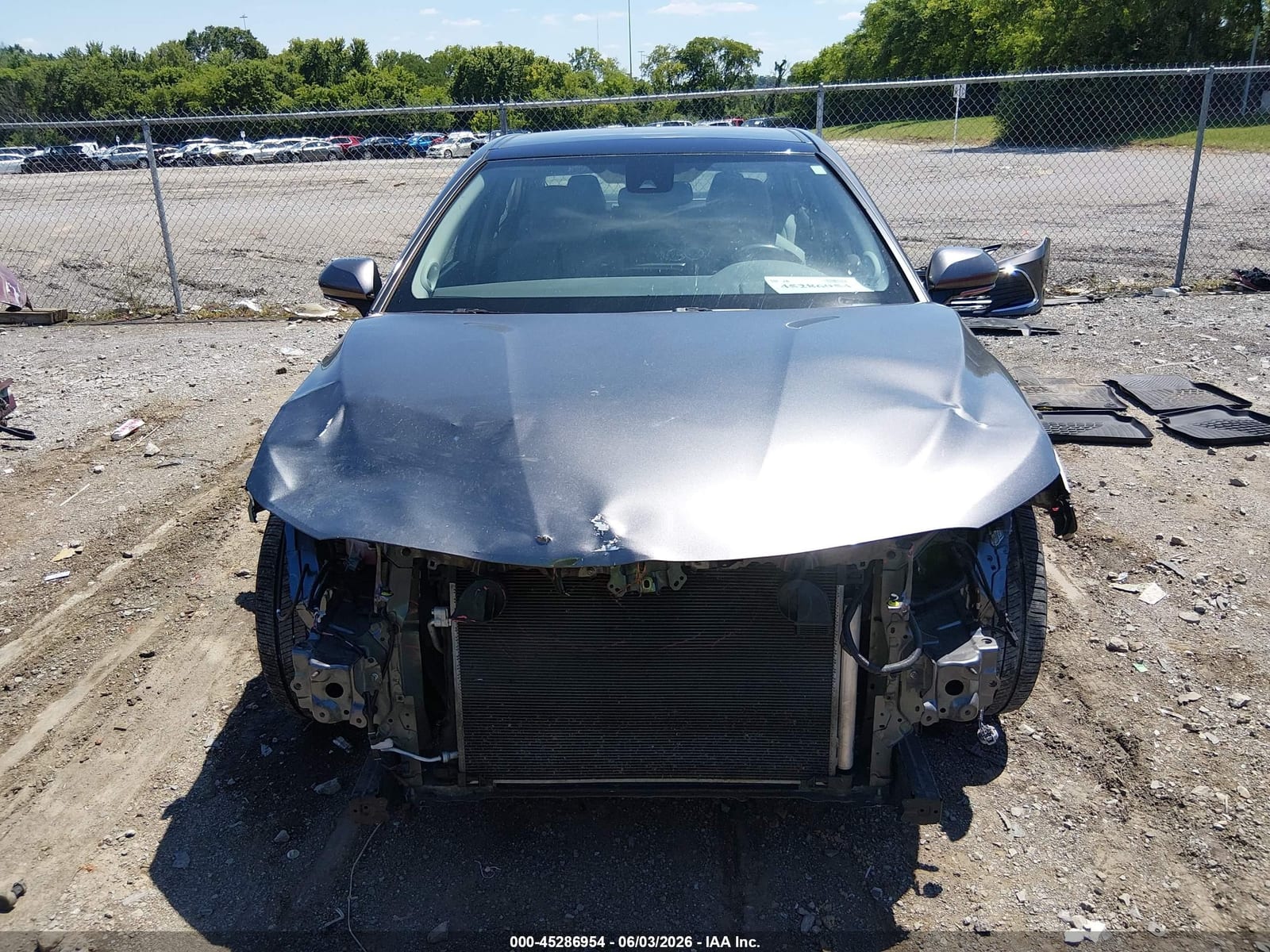 2021 Toyota Camry Xle V6 20
