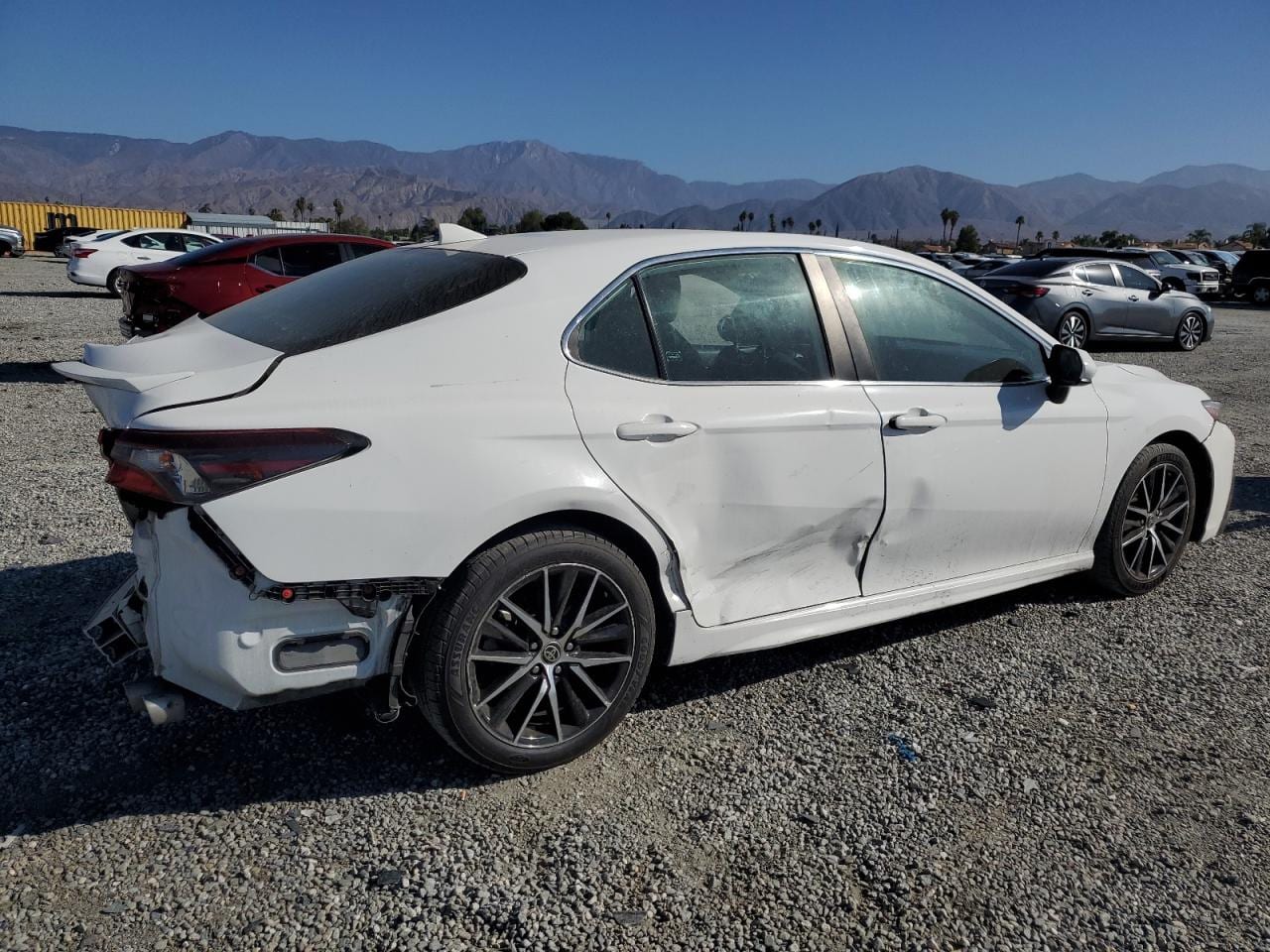 2021 Toyota Camry Se 3