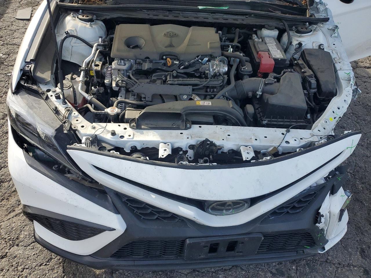 2023 Toyota Camry Se Night Shade 18
