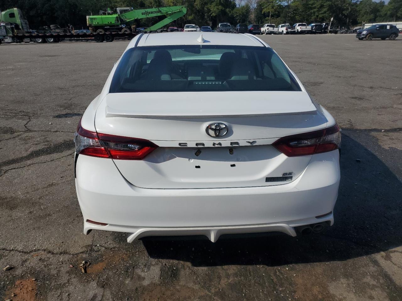 2021 Toyota Camry Se 13
