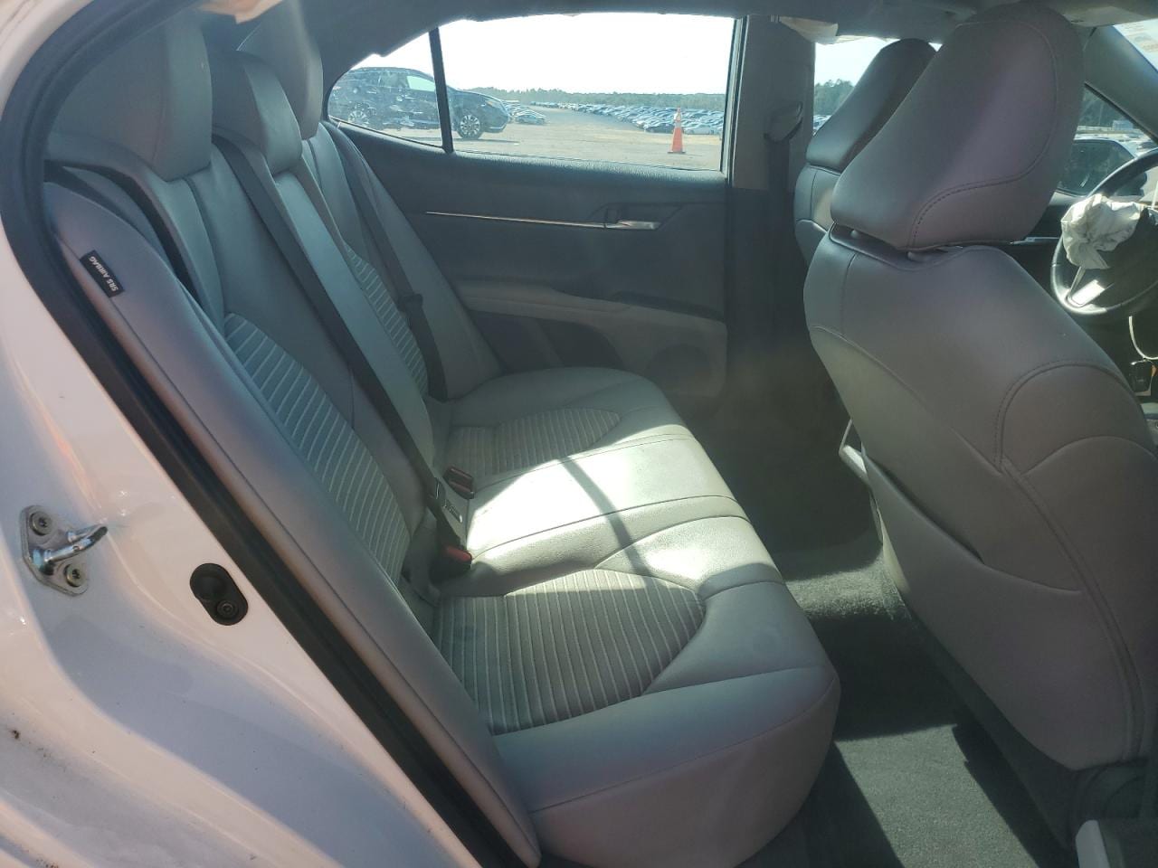 2021 Toyota Camry Se 17